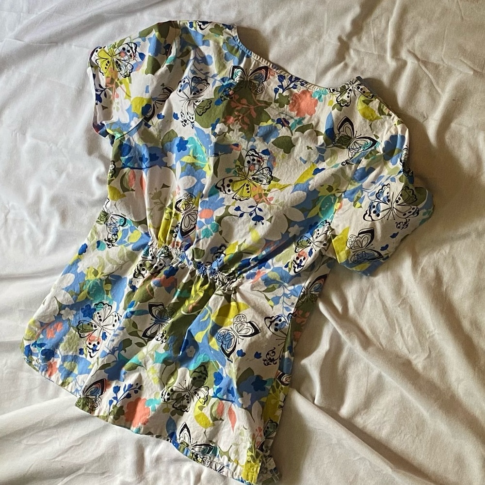 Scrub top - Picture 2 of 2
